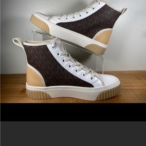 Micheal Kors Sneakers